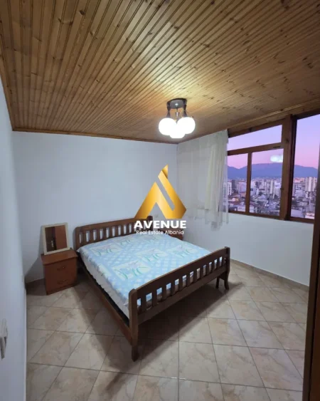 Tirane, jepet me qera apartament 1+1 , 60 m² 410 € (rruga muzaket)