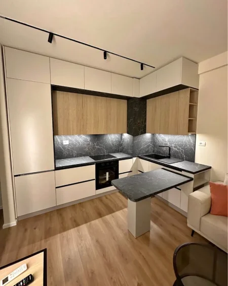 Tirane, jepet me qera apartament 1+1+Ballkon Kati 7, 60 m² 450 € (Kompleksi Kaimi) Ali Demi