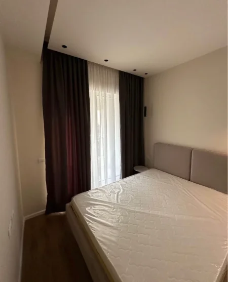 Tirane, jepet me qera apartament 1+1+Ballkon Kati 7, 60 m² 450 € (Kompleksi Kaimi) Ali Demi