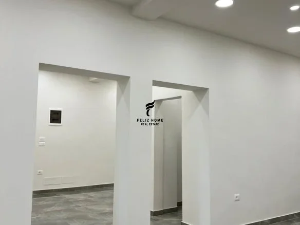 Shqiperi, jepet me qera dyqan Kati 0, 67 m² 2.500 € (STADIUMI DINAMO)