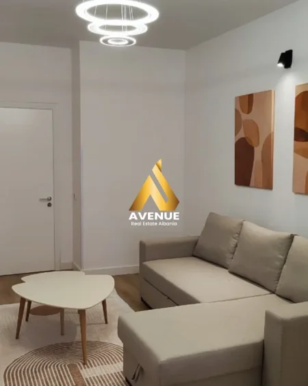 Tirane, jepet me qera apartament 1+1 , 85 m² 710 € (Rruga Islam Alla)