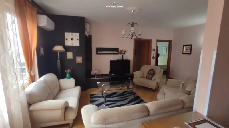 Tirane, jepet me qera apartament 2+1 Kati 2, 100 m² 600 € (rrapo hekali)