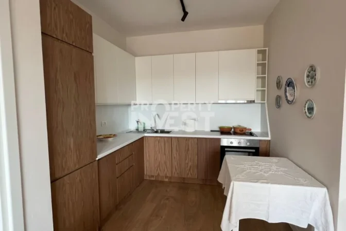 Tirane, jepet me qera apartament 2+1 Kati 7, 104 m² 1.100 € (myslym shyri)