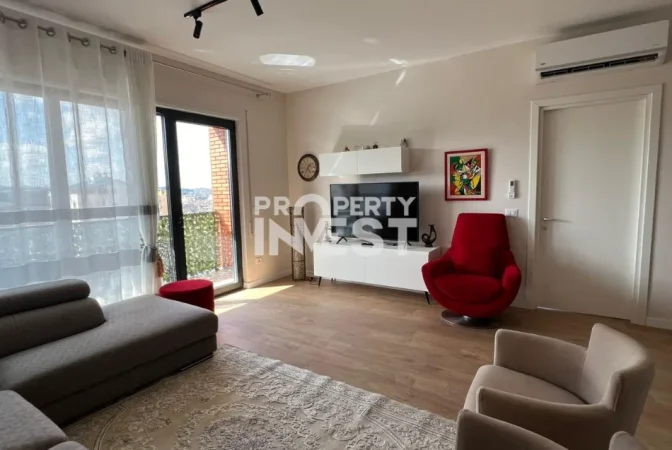 Tirane, jepet me qera apartament 2+1 Kati 7, 104 m² 1.100 € (myslym shyri)