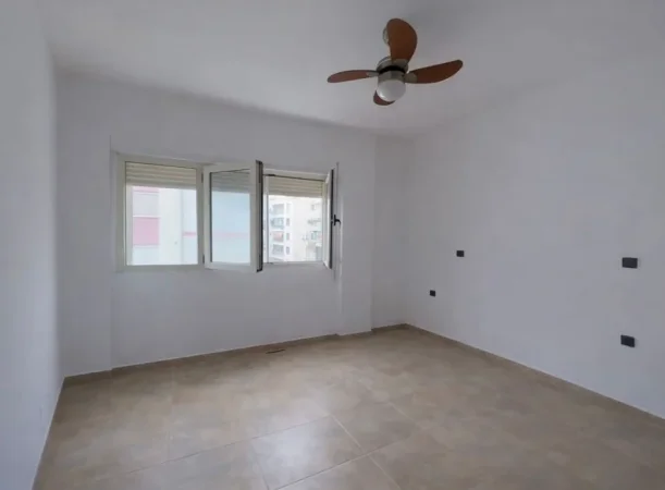 Durres, shes apartament 1+1 Kati 0, 18 m² (Golem)