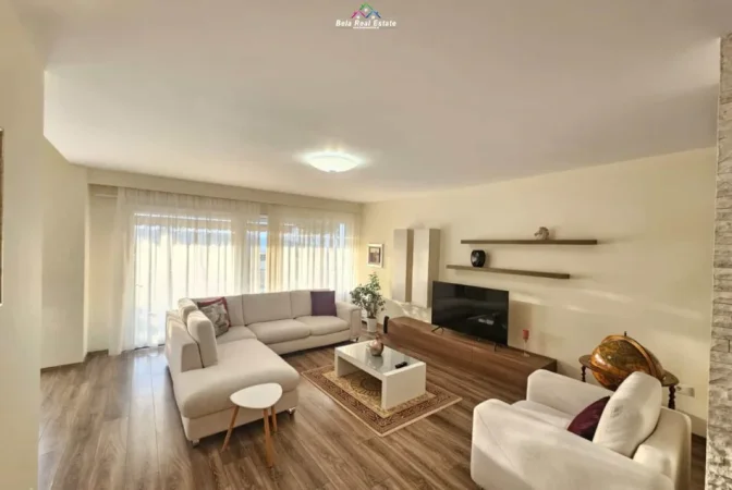 Tirane, jepet me qera apartament 2+1 Kati 2, 130 m² 1.500 € (Long Hill Residence)