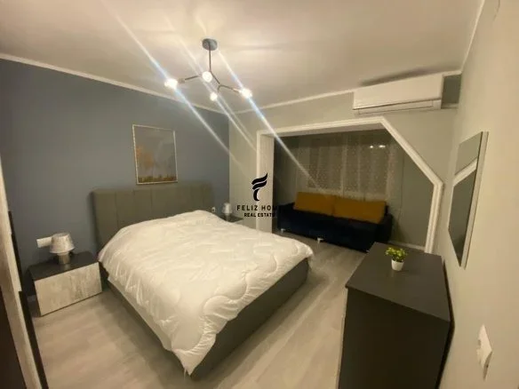 Tirane, jepet me qera apartament 1+1+Ballkon Kati 3, 78 m² 650 € (RRUGA E DURRESIT)