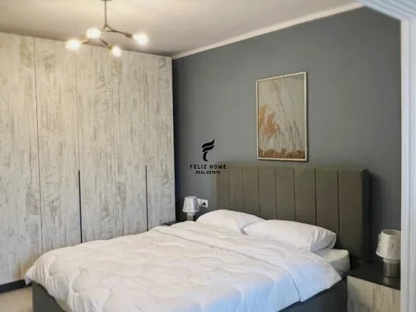 Tirane, jepet me qera apartament 1+1+Ballkon Kati 3, 78 m² 650 € (RRUGA E DURRESIT)