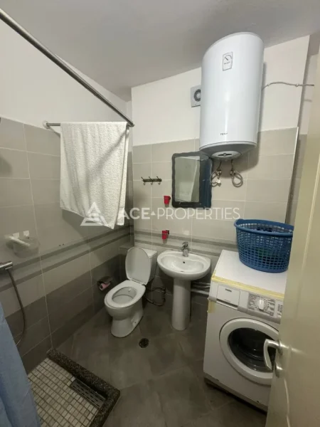 Durres, jepet me qera apartament 2+1 Kati 9, 80 m² 550 € (Durres,Plazh)