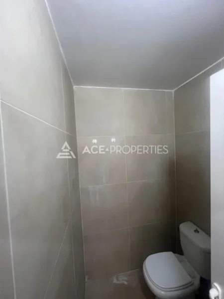 Durres, shitet ambjent biznesi Kati 0, 88 m² 155.000 € (Durres,Plazh)