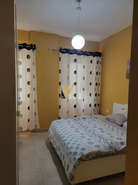 Tirane, jepet me qera apartament 1+1+Ballkon Kati 2, 65 m² 620 € (DELIJORGJI)