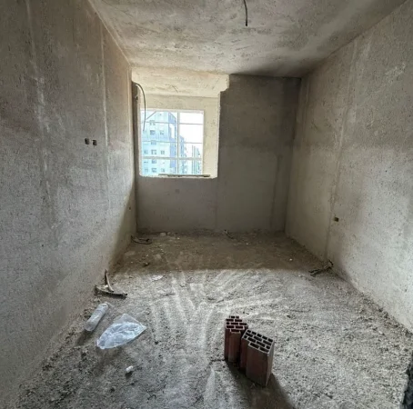 Tirane, shitet apartament 2+1+Ballkon Kati 5, 113 m² 247.500 € (RRUGA NDRE MJEDA)