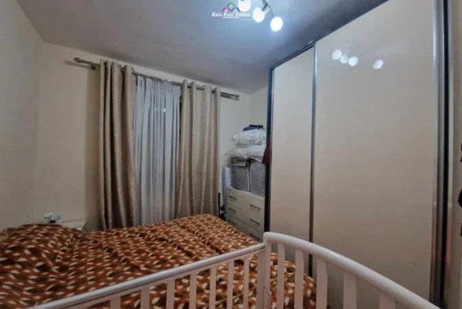 Tirane, shes apartament 1+1 Kati 4, 49 m² 125.000 € (Rruga Asim Vokshi)