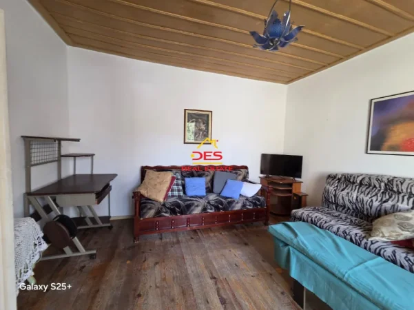 Vlore, shitet shtepi 2+1+Ballkon Kati 0, 90 m² 158.000 € (Muradie)
