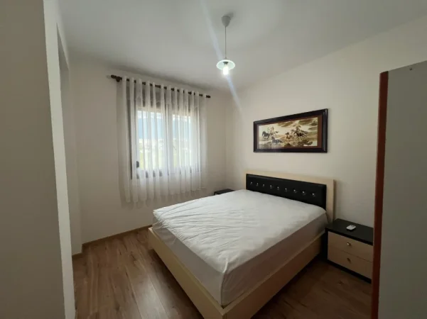 Qera, Duplex , Kompleksi Mangalem, Tiranë - 1300€ | 170 m²