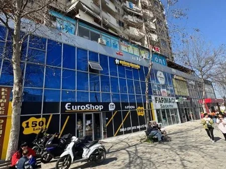 Shitet ambjent biznesi Kati 3, 160 m² 235.000 €