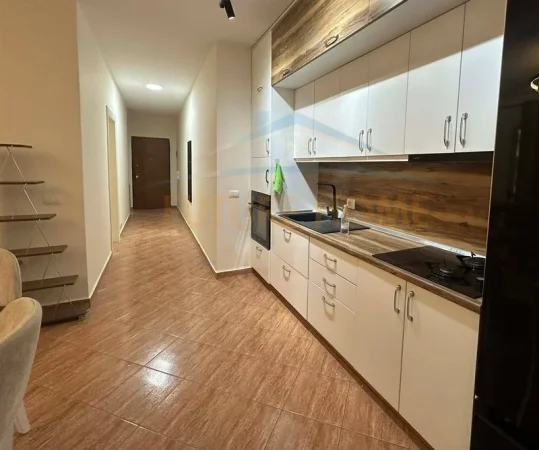 Qera, Apartament 2+1, Unaza e Re