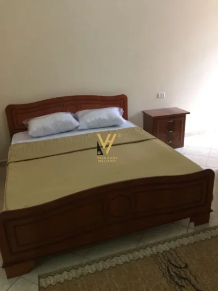 Tirane, jepet me qera apartament 3+1+Ballkon Kati 5, 120 m² 770 € (JORDAN MISJA)