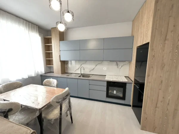 Tirane, jepet me qera apartament 2+1 Kati 7, 97 m² 780 € (River Residence)