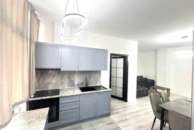 Tirane, jepet me qera apartament 1+1+Ballkon Kati 2, 60 m² 680 € (bulevardi zogu i pare)