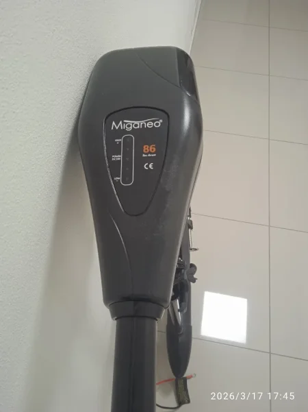 Tirane, shes Motorr Uji Miganeo 86 lbs , 250 €