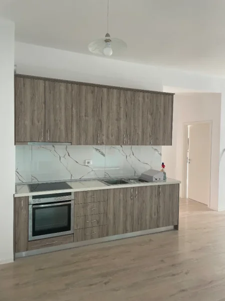 Shqiperi, jepet me qera apartament 2+1 Kati 3, 350 € 