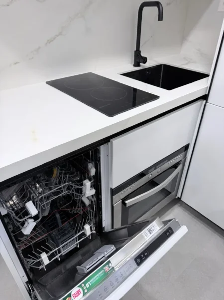 Tirane, jepet me qera nga Pronari, pa-komision apartament Kati 0, 25 m² 350 € 