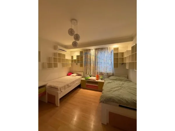 Tirane, shitet apartament duplex 2+1 Kati 3, 126 m² 270.000 € (Rezidenca Kodra e Diellit 1)