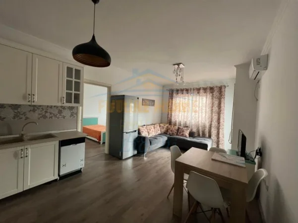 Tirane, shitet apartament 2+1+Ballkon Kati 6, 87 m² 140.000 € (Unaza e Re)
