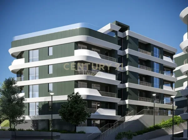 Tirane, shitet 2+1+Ballkon Kati 3, 104 m² 203.000 € (liqeni i thate)