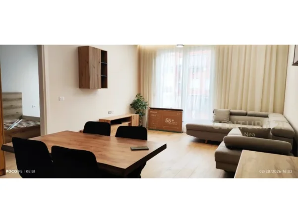 Tirane, jepet me qera apartament 1+1 Kati 3, 65 m² 650 € (bulevardi i ri)