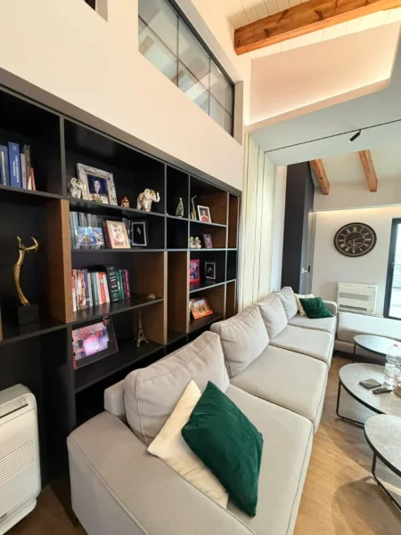 Tirane, shitet apartament 3 Katshe , 600 m² (LIQENI I THATE)