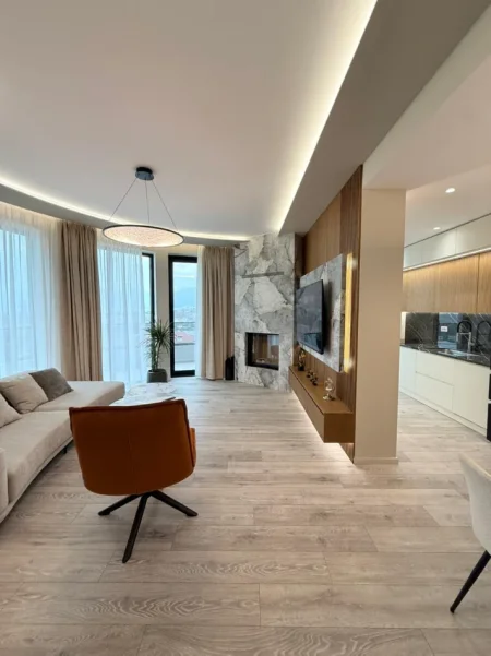 Tirane, shitet apartament 3 Katshe , 600 m² (LIQENI I THATE)