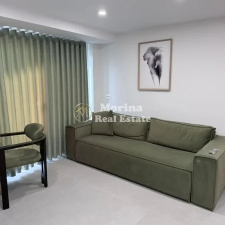 Tirane, jepet me qera garsonier Kati 1, 40 m² 350 € (5 Maji)