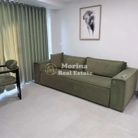 Tirane, jepet me qera garsonier Kati 1, 40 m² 350 € (5 Maji)