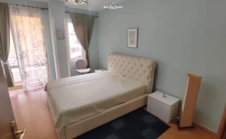 Tirane, jepet me qera apartament 1+1 Kati 2, 100 m² 600 € (kodra e diellit)