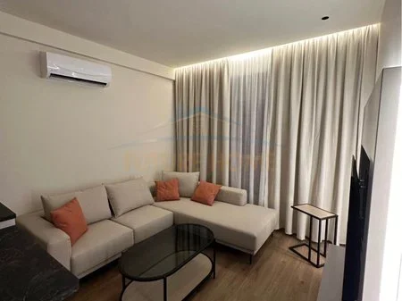 Tirane, jepet me qera apartament 1+1 Kati 7, 53 m² 470 € (Rezidenca Kaimi, Ali Demi)
