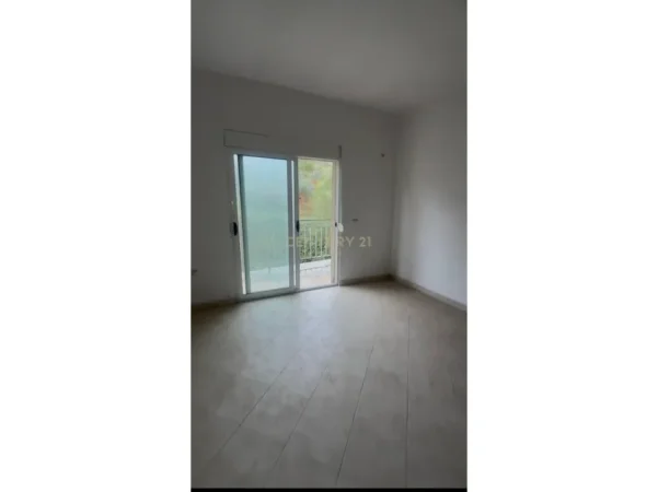 Durres, shitet apartament 1+1 Kati 3, 61 m² 58.000 € 