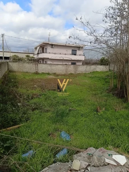 Tirane, shitet toke , 600 m² 150.000 € (KASHAR)