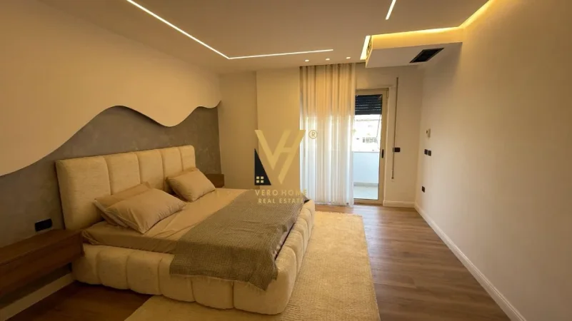 Tirane, jepet me qera apartament 2+1+Ballkon Kati 3, 120 m² 1.400 € (RRUGA E KOSOVAREVE)
