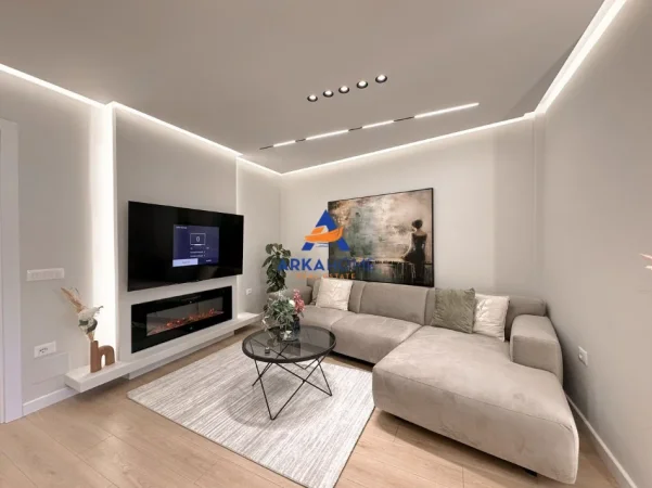 Tirane, shitet apartament 2+1+Ballkon Kati 8, 116 m² 285.000 € 