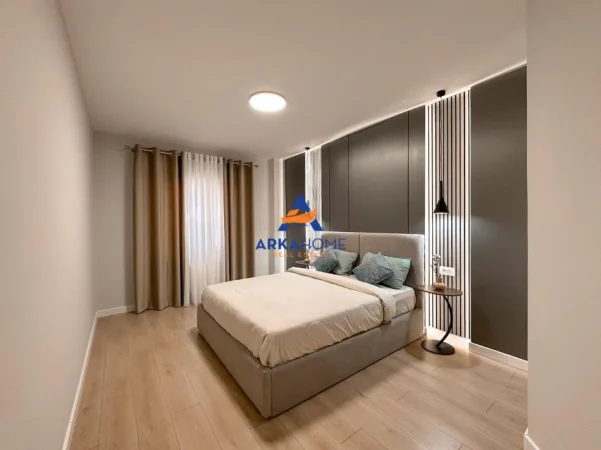 Tirane, shitet apartament 2+1+Ballkon Kati 8, 116 m² 285.000 € 