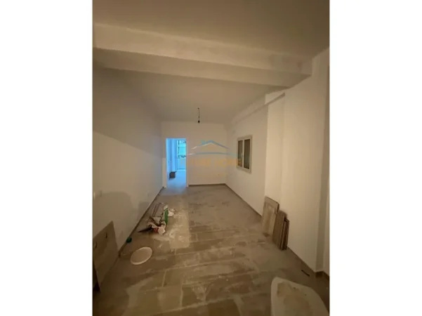 Tirane, shitet apartament 2+1 Kati 4, 69 m² 95.000 € (Rruga e Thesarit, Fresk)