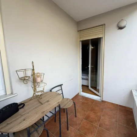 Tirane, shitet apartament 3+1+Ballkon , 129 m² 390.000 € (Stadiumi Air Albania)