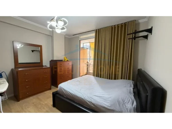 Tirane, shitet apartament 2+1+Ballkon Kati 2, 122 m² 185.000 € (unaza e re)