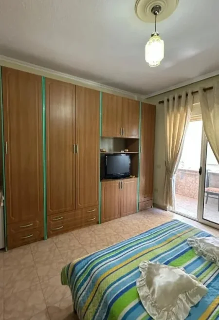 Tirane, shitet apartament 2+1 Kati 3, 132 m² 240.000 € (Tirana e Re)