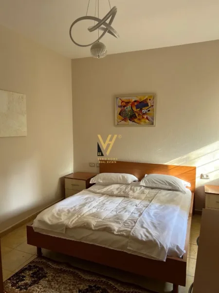 Tirane, jepet me qera apartament 1+1+Ballkon Kati 0, 65 m² 620 € (MINE PEZA)