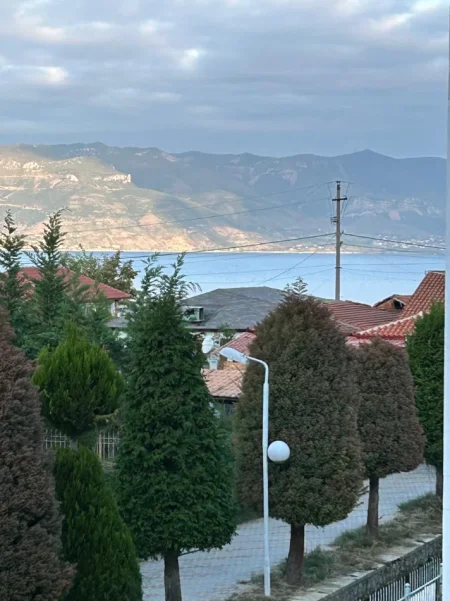 Pogradec, shitet apartament 1+1+Ballkon Kati 1, 110.000 €