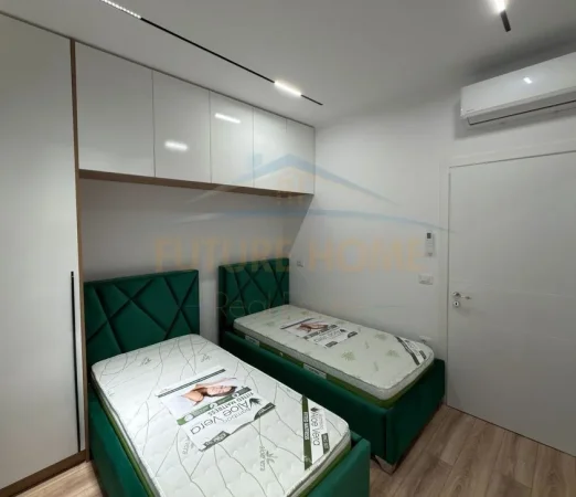 Qira Apartament 2+1, "Kika 3", Komuna e Parisit.