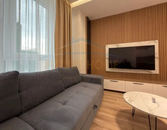 Qira Apartament 2+1, "Kika 3", Komuna e Parisit.